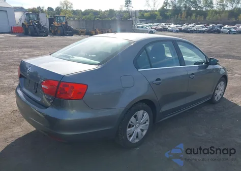 2013 Volkswagen Jetta 2.5L Se from USA, damaged, VIN 3VWDP7AJ9DM219875